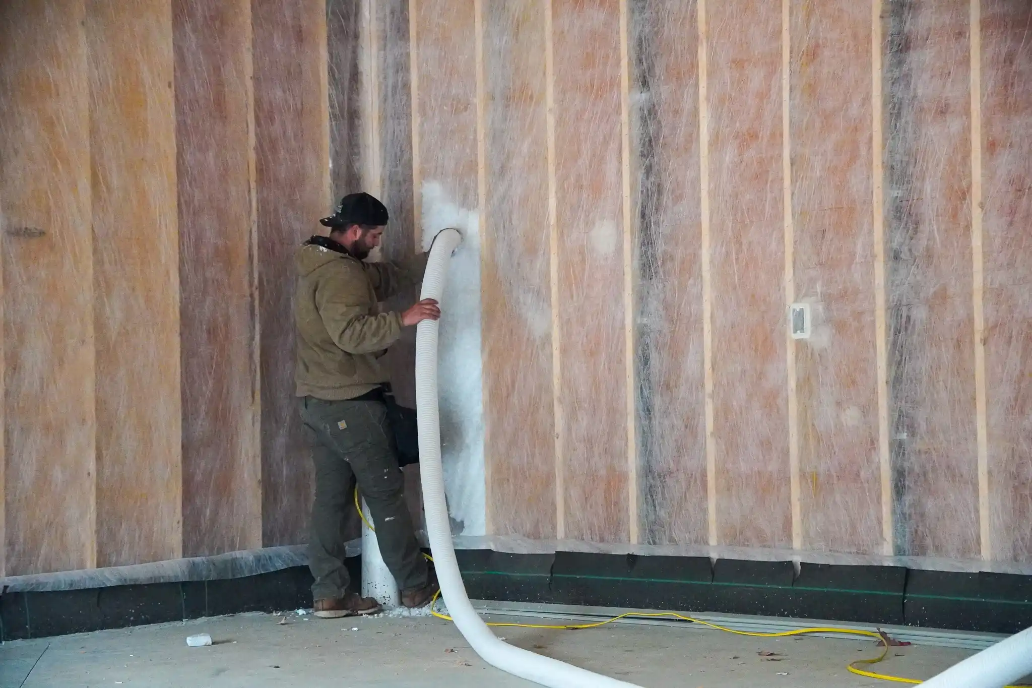 insulation covering areas in Hutchinson, MN to reduce heat loss